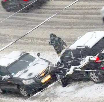 FX №18118 Image for profile picture A car accident in the snow.