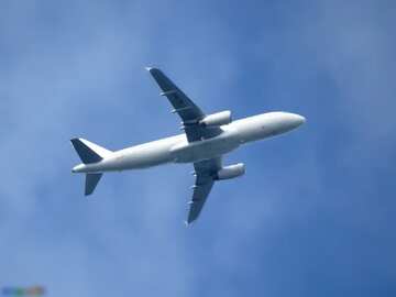 FX №33262 passenger plane blurring