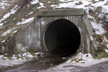 Underground an urban circular concrete pipe №800