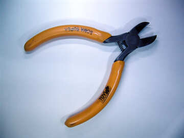 Nippers with yellow handles №658