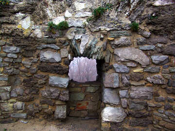 Bojnice in parete di antico fortezza. №350