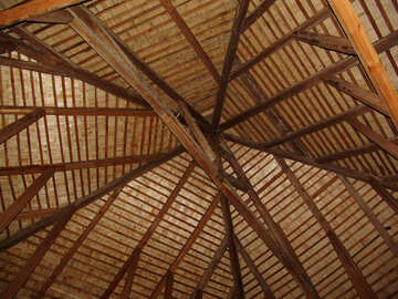  de bóveda del techo en forma de vista interior de los largueros del techo  №353