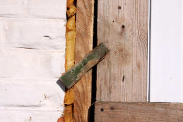 , estreñimiento puerta de madera en los viejos tiempos en el establo de bloqueo exterior  №744