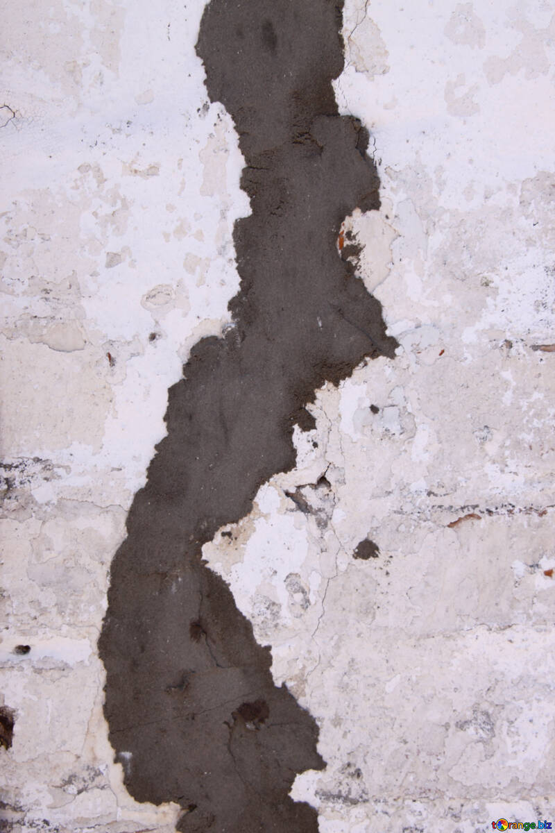 The crack in the masonry cement smeared №813