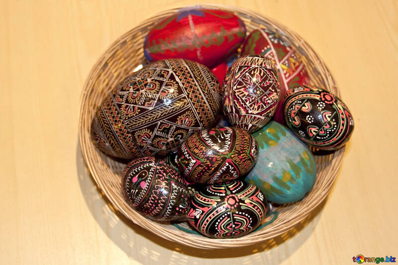 Eggs and Krashenki in basket №987