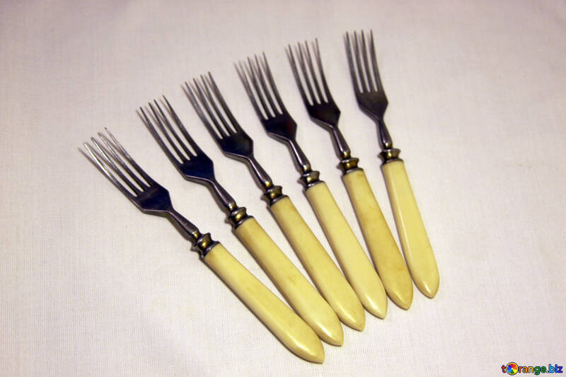 Six old forks. №942