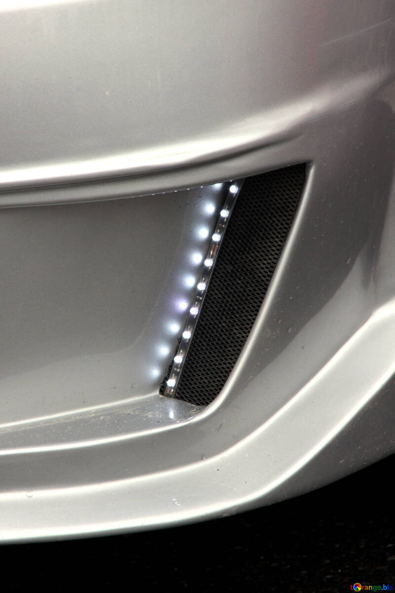 Tuning. LED-Hintergrundbeleuchtung Stoßstange. №893