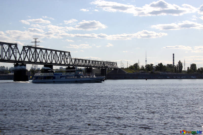 The bridge across the Dnieper №1902