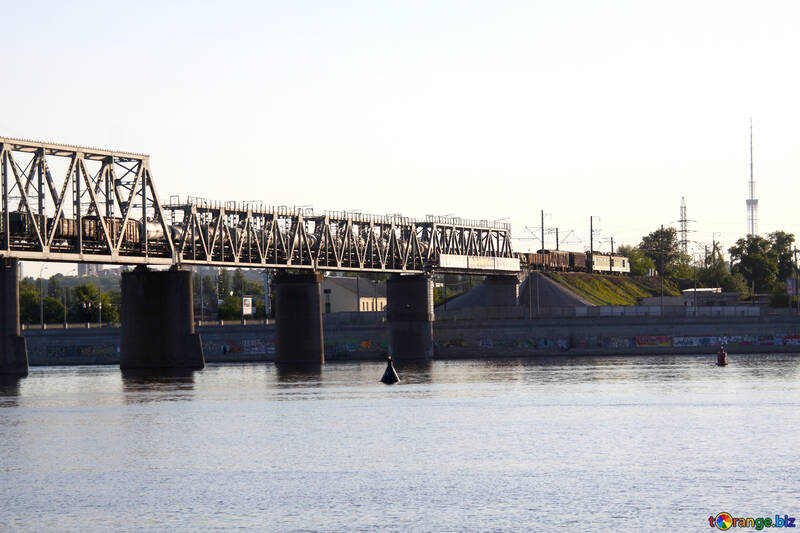 De Kiev, Pont №1890