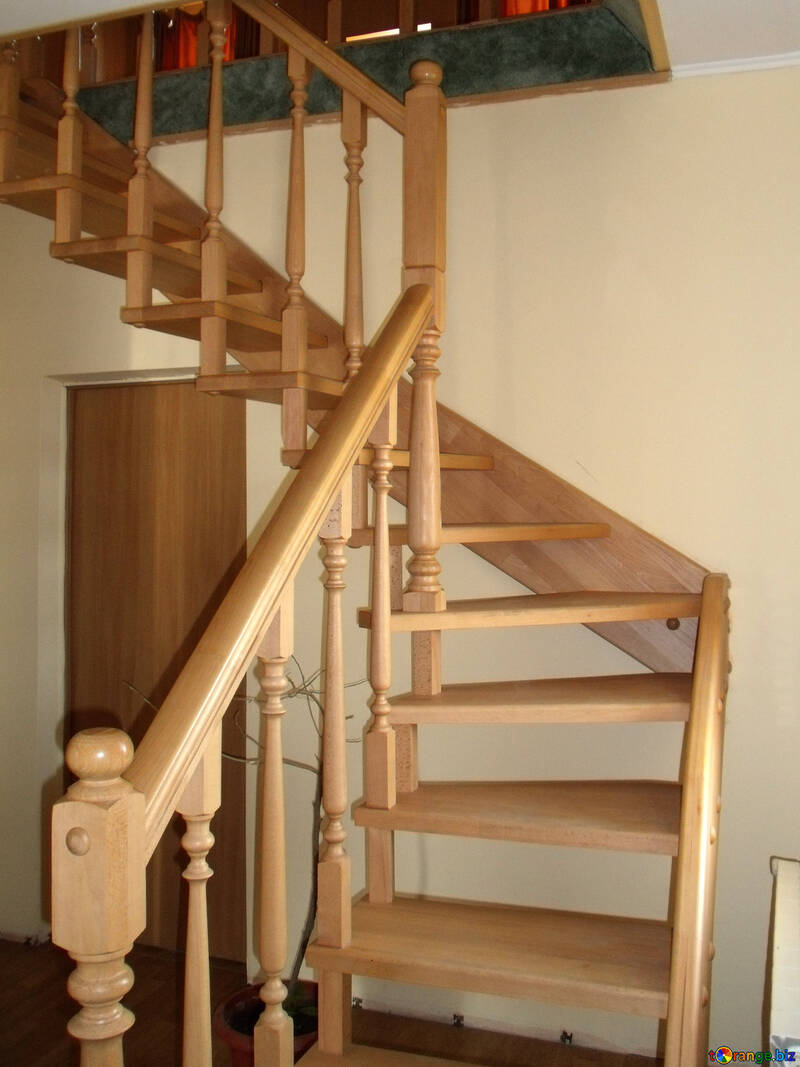 Stairs  at  attic №10060