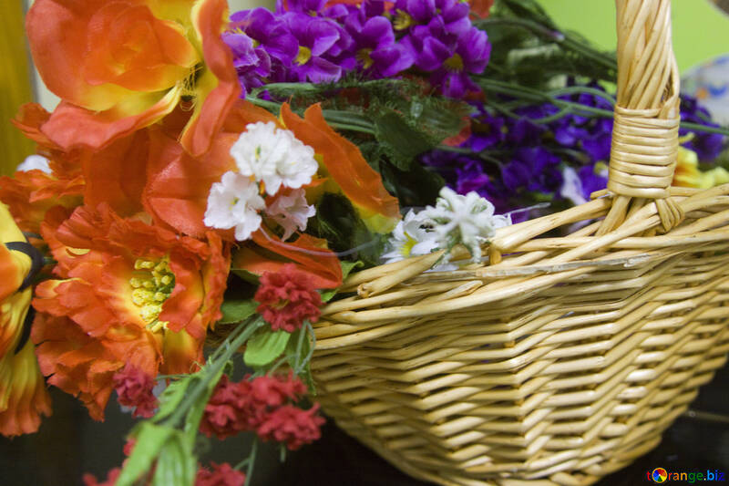 Flowers in basket №11406