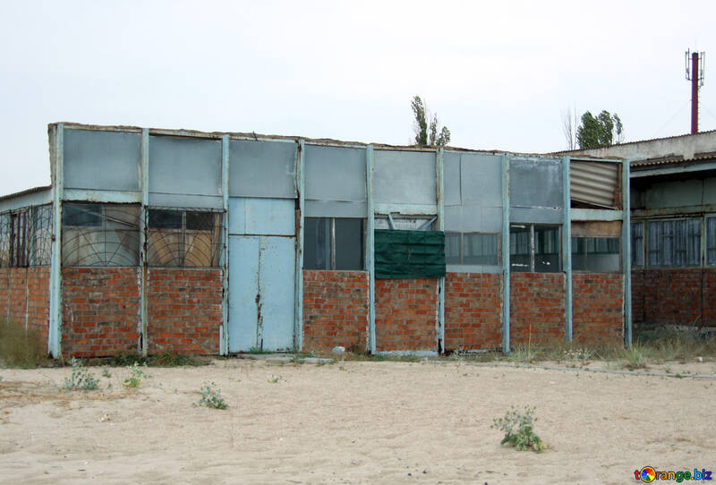 Dilapidated building №13770