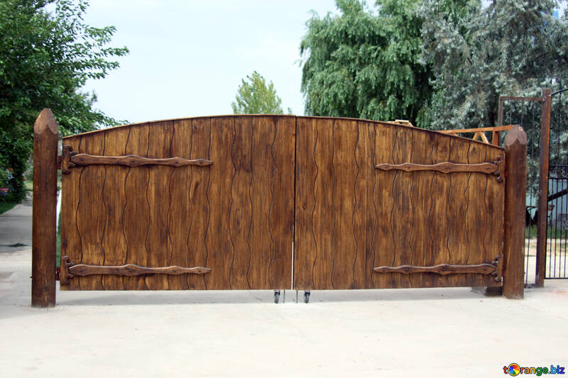 Puerta de madera №13388