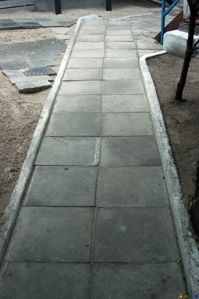 Pavement track of the plates №13969