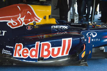 Red Bull-Auto №14672
