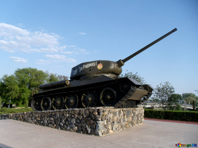 Monument tank №14103