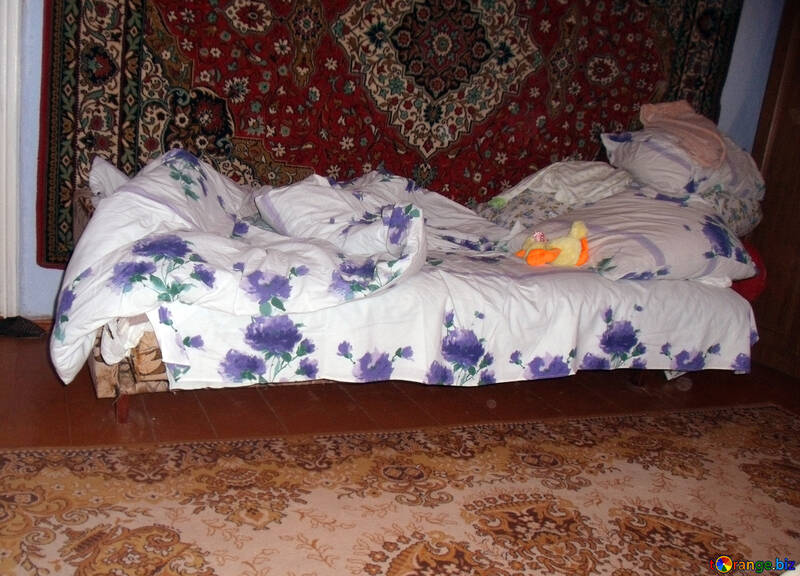 Сільське ліжко №14023