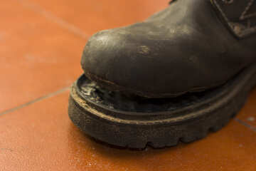 Zapatos viejos de ragged №15471