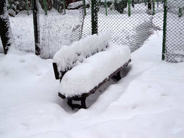 雪下のベンチ №15565