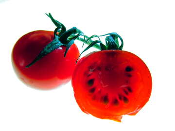 Ripe juicy tomatoes №16691