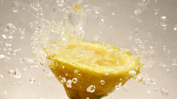 Лимон з водою №16119