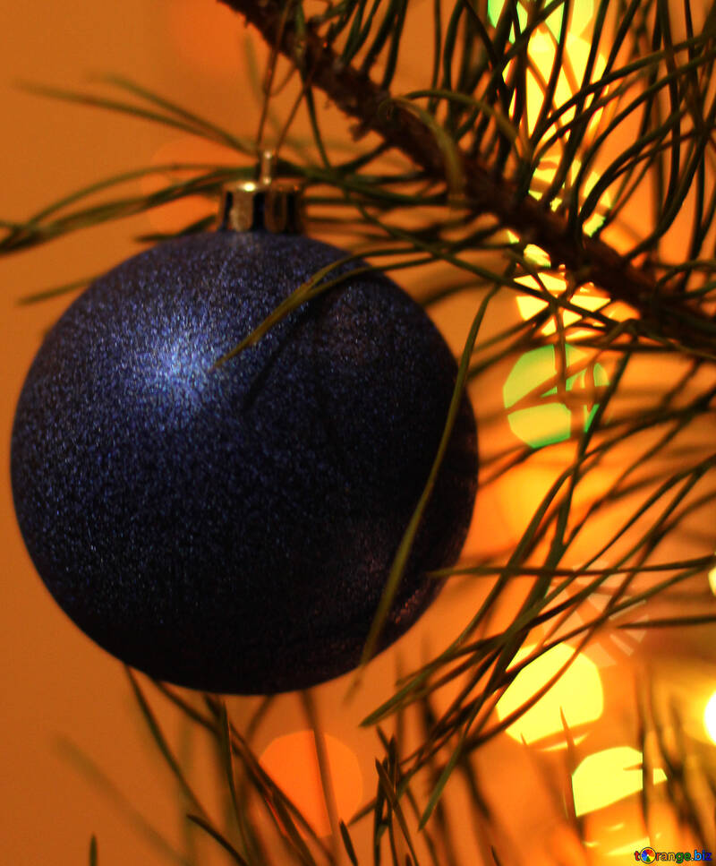 Christmas decoration on the tree №16522
