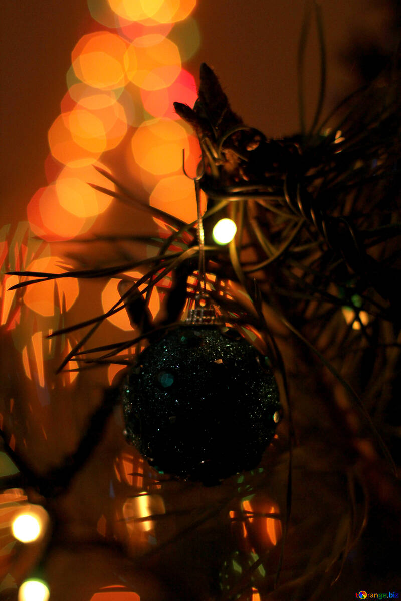 Christmas decoration on the tree №16535