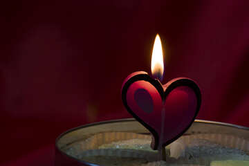 Kerze in Form von Herzen №17606