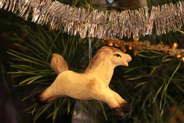 Caballo en el árbol de Navidad №17963