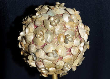 Bola hecha de conchas №17882