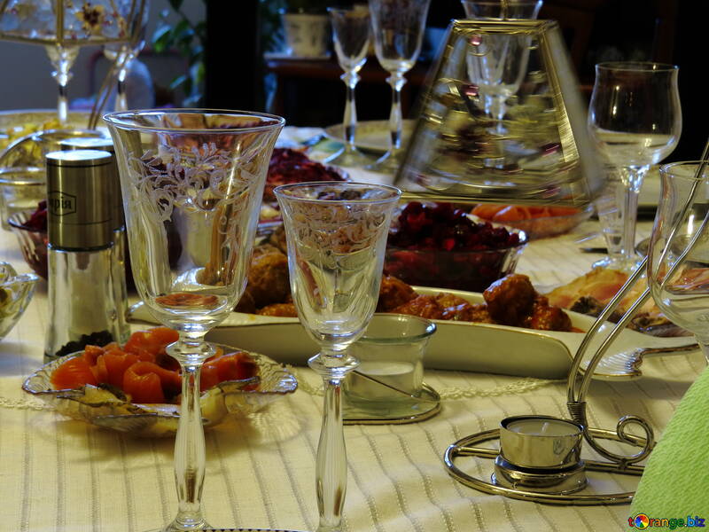 Table for the feast №17773