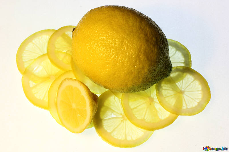 Лимон №18318