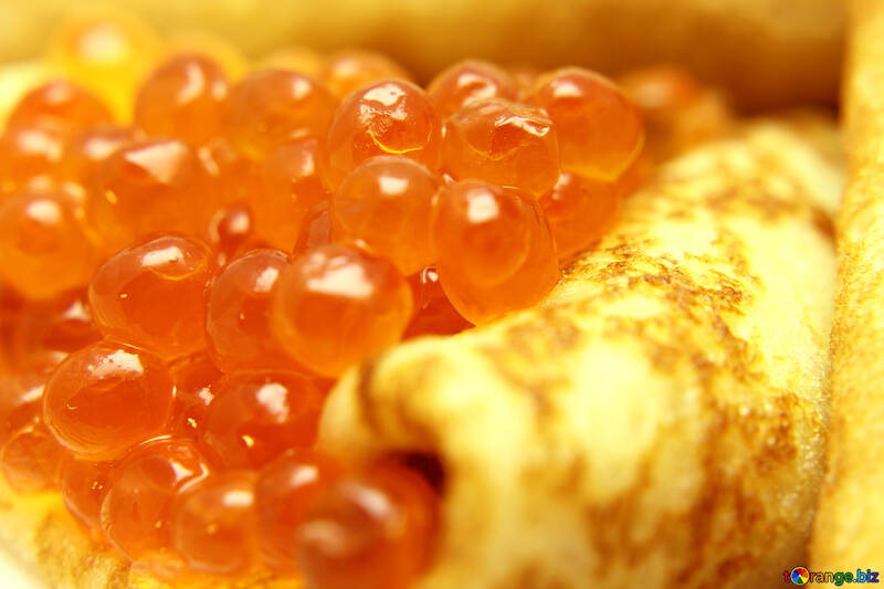 Pfannkuchen mit roter Kaviar №19140