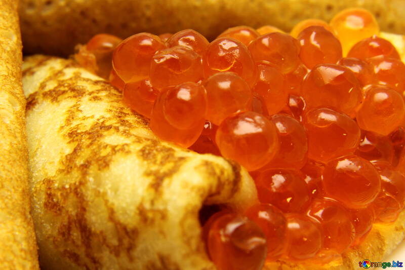 Pfannkuchen mit roter Kaviar №19141