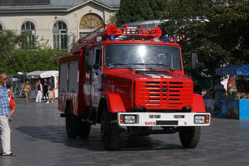  firefighters  car №2218