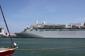 Cruise Liner №2178