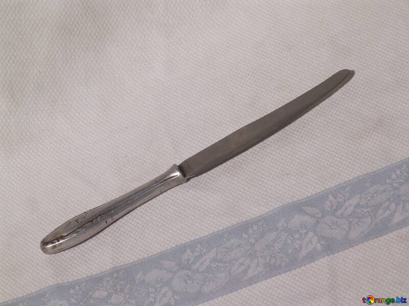 El cuchillo viejo №2811