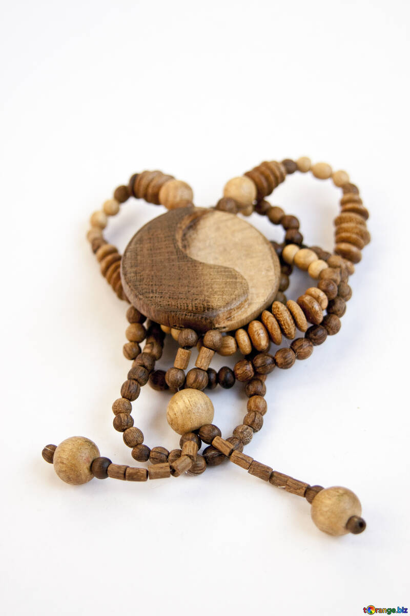 Medallion Yin-Yang of wooden beads №2061