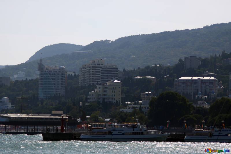 Yalta.  Línea de costa №2222