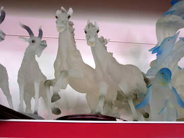 Glass figurines horses and dolphins №21803