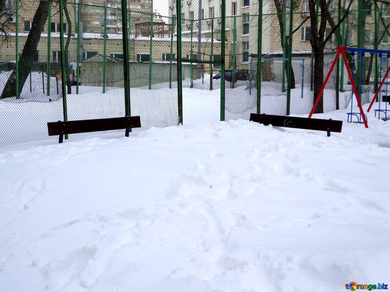 Snow piled №21522