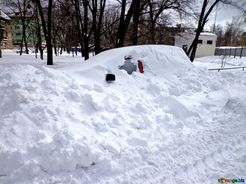 The car is not visible under the snow №21524