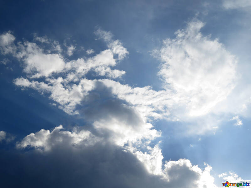 Красиве небо з хмарами на десктоп №22614