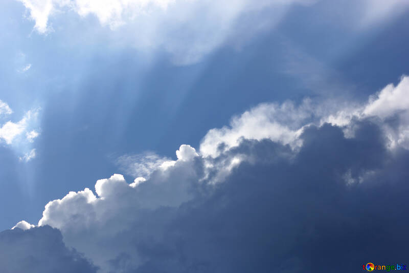 Los rayos del sol por encima de la nube №22702