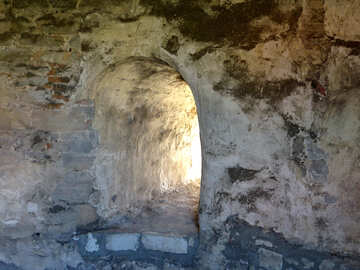 La ventana en el castillo №23612