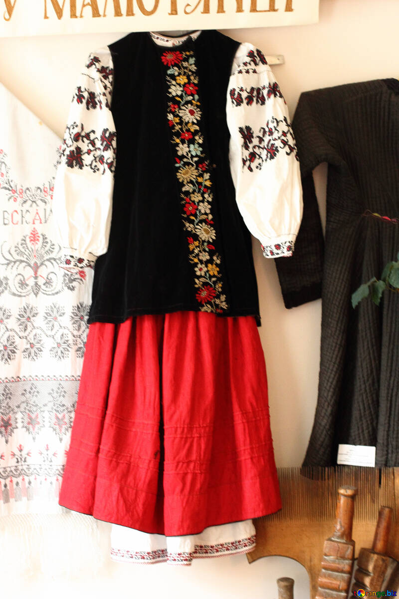 Ukrainian national clothes №23509