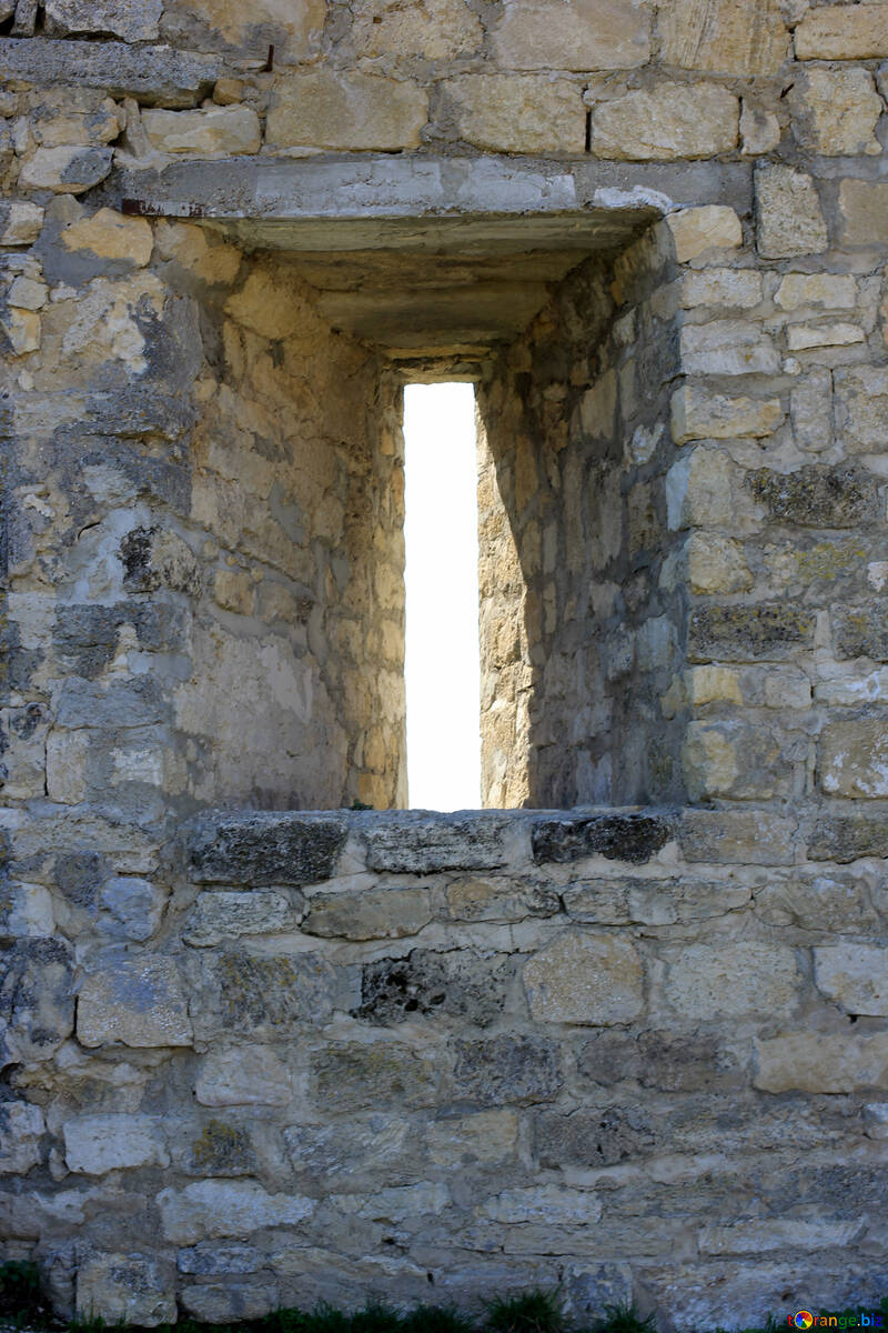 要塞の壁の抜け穴 №23766