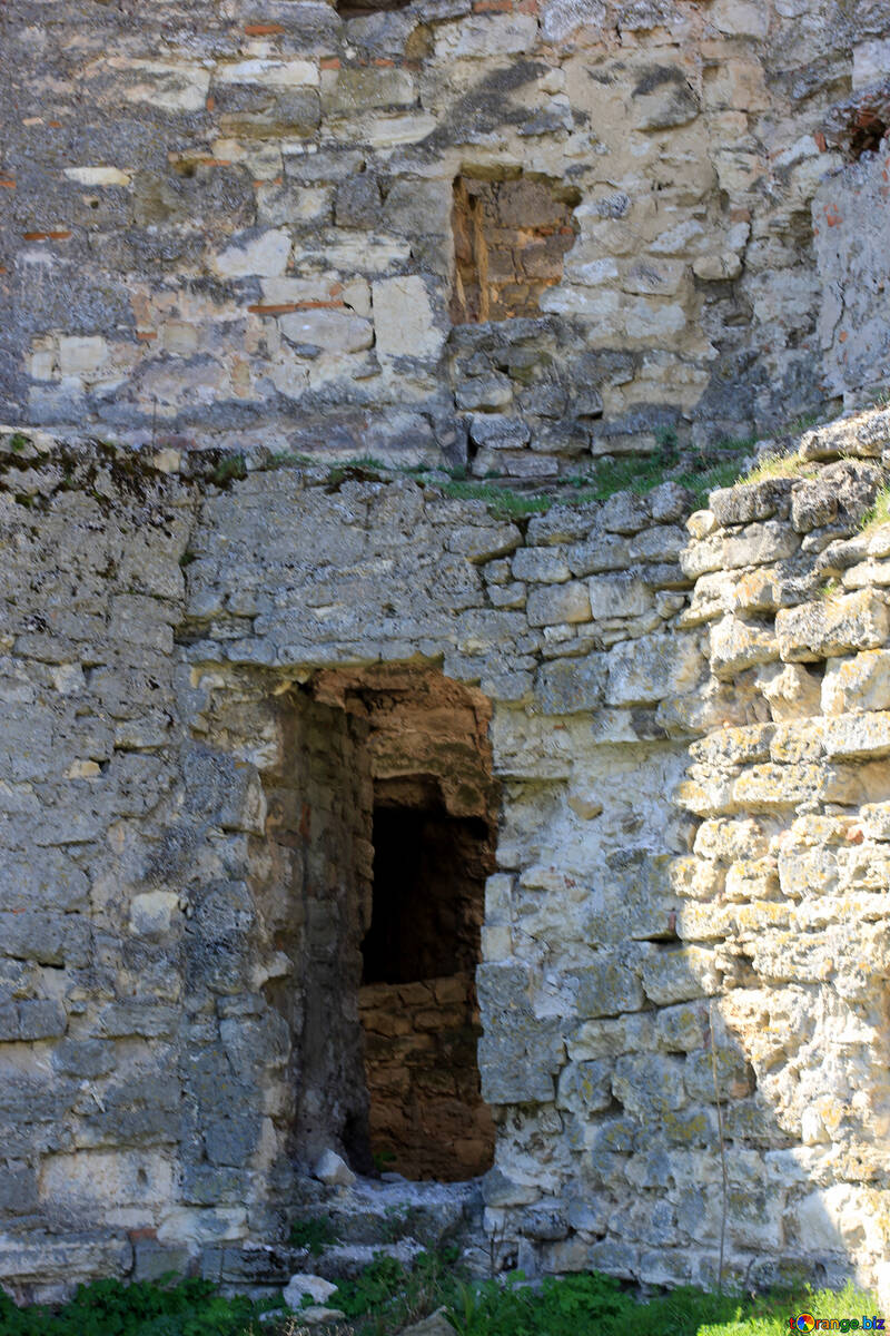 Entrance in ruins №23777