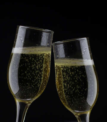 Champagne in glasses №25741
