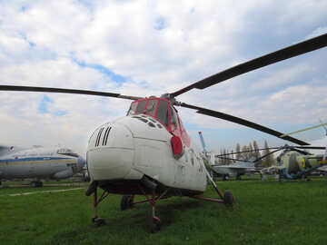 Aterrizaje de helicóptero №26270